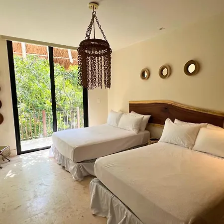 Apartment Stylish Mexican Interior Ph- Private Rooftop -gated Community *