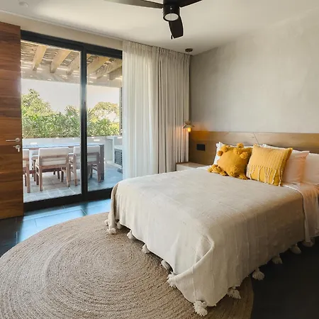 Miraluna Penthouse *