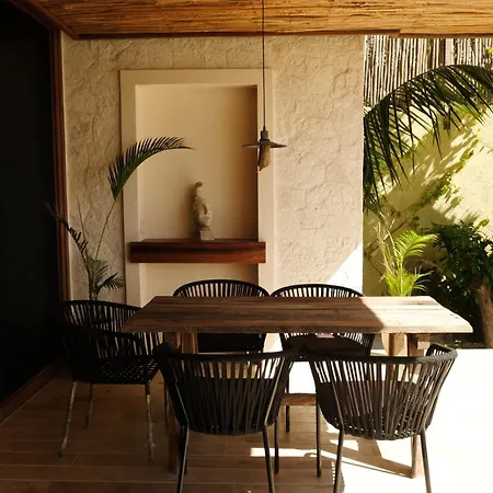 Kaoba Oceanfront Residences Apartment *