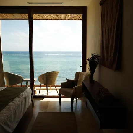 Kaoba Oceanfront Residences Apartment