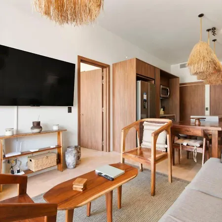 Apartment Nuju - Beutiful With Swimout-gym-rooftop-pool