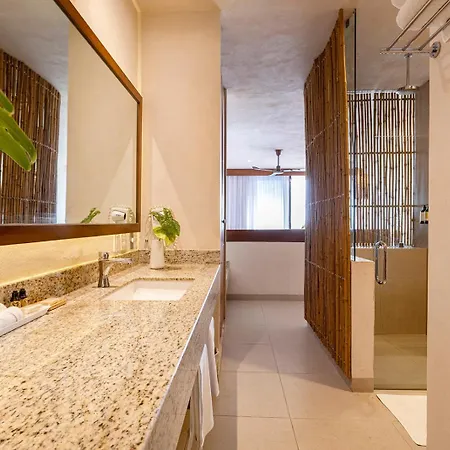 Arrecifes 4* Tulum