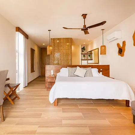 Arrecifes Hotel
