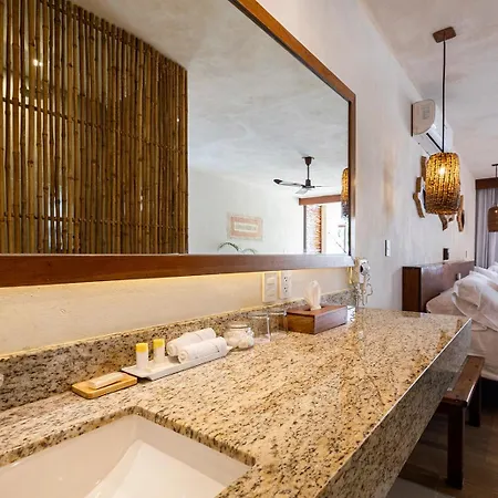 Arrecifes Hotel 4*