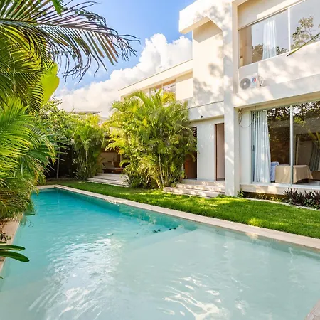 11br I Hacienda Zalama Villa *