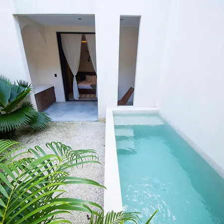 Aparthotel Tierra - Pool & Roof Panoramic 3*