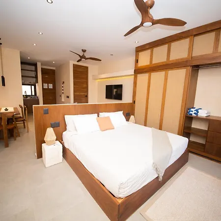 Tierra - Pool & Roof Panoramic Aparthotel 3*