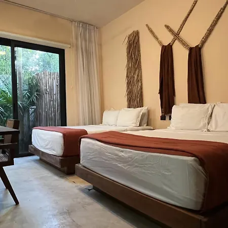 Enchanting 4br Villaδ Pool& Rooftopδprime Location Villa *
