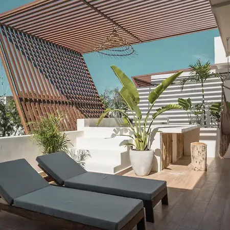 Enchanting 4br Villaδ Pool& Rooftopδprime Location Tulum