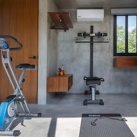 Luxury 4br Eco 10ppl Outdoor Pizza Oven - Private Pool & Jacuzzi Villa *