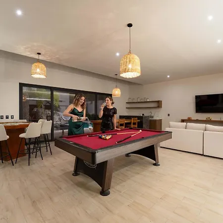Villa 6br Luxury Perla With 2 Pools & Game