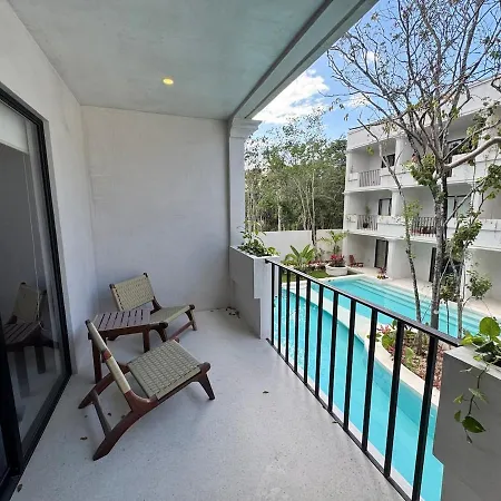 Jungle Loft With Pool And Rooftop Near And Cenotes And Dowtown! Fast Wifi! Perfect For Expats *