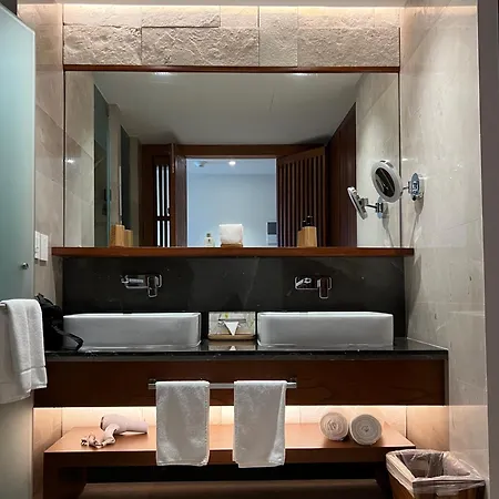 Mundo Maya Hotel 5*