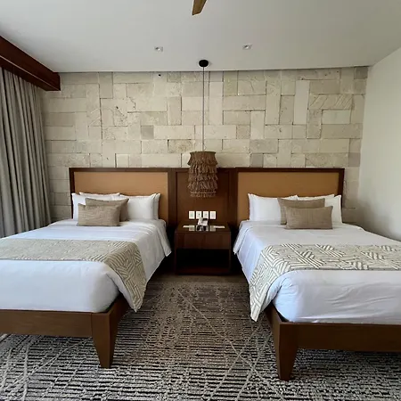 Mundo Maya