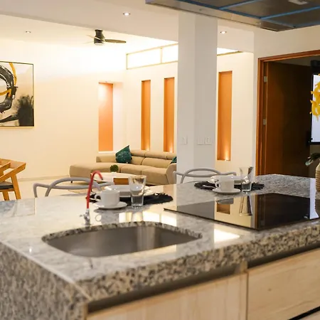 Hotel Hacienda La Floresta 4*