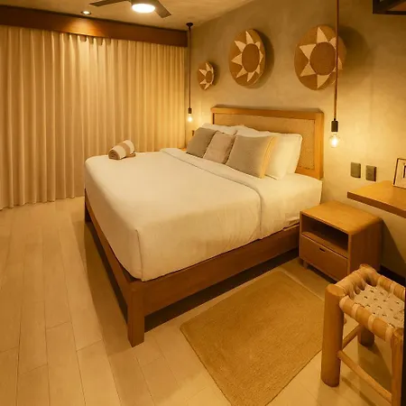 Studio Penthouse With Private Pool & Padel Tuk