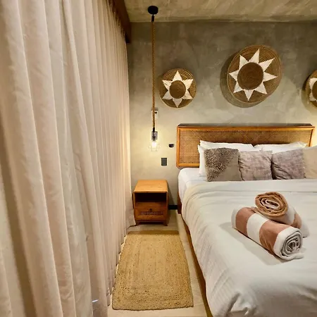 Studio Penthouse With Private Pool & Padel Tuk Hotel *