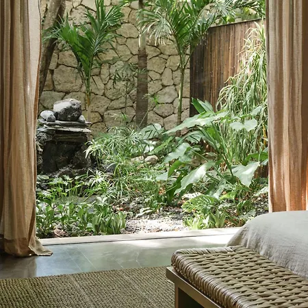 La Reserva Resort