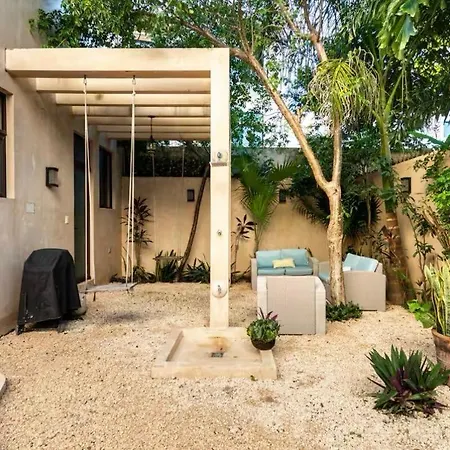 Jungle Luxury 4br With Private Pool *