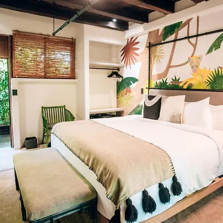 Jungle Sanctuary Wellness Retreat W Pool Bar Holiday home