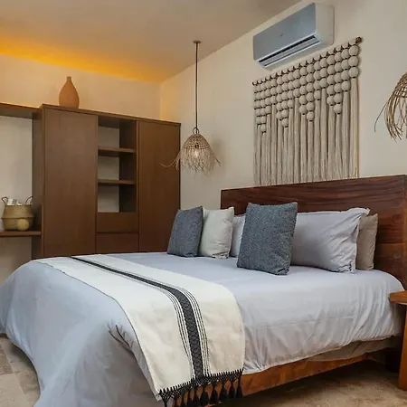 Luxury 4 Bedroom With Private Rooftop Pool * Tulum