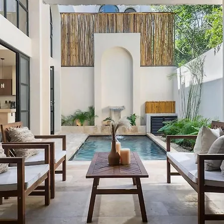 Luxury 4 Bedroom With Private Rooftop Pool Holiday home Tulum