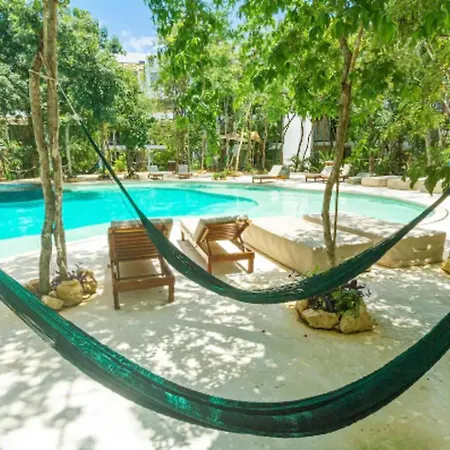 Anana Yaaxlum 106 S - Familly & Oasis Pool Tulum