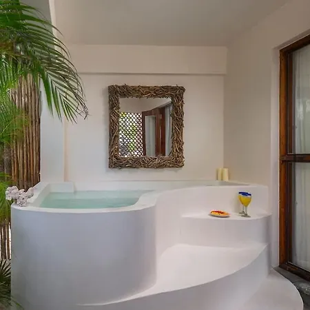 9br Mantaray Soliman Bay Beachfront *