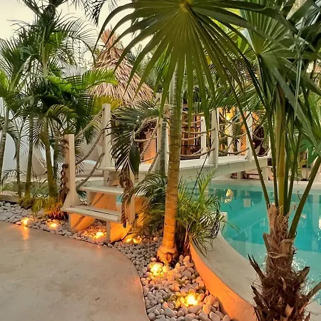 Villa Oasis Heated Private Pool Daily Housekeeping Prime Location