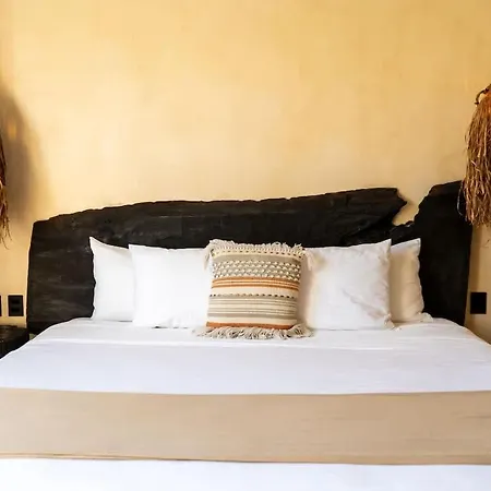 Luxury 5 Bedroom Pool Tiki Bar & Outdoor Gym * Tulum