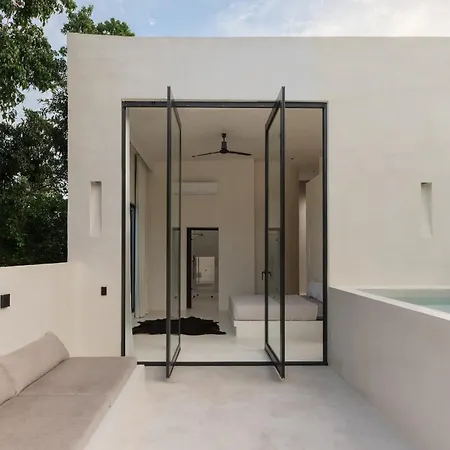 Villa 4 Bedroom With Rooftop Pool Aldea Zama