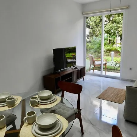 New! Jungle Chic Retreat In Aldea