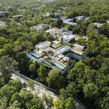 Villa The Grand Compound
