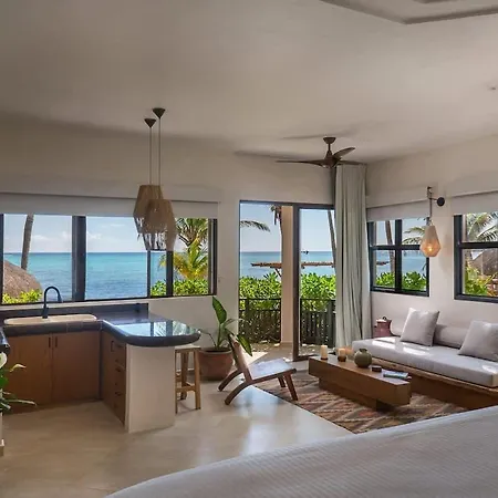 9br Mantaray Soliman Bay Beachfront *