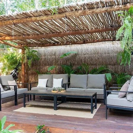 Luxury 5 Bedroom Pool Tiki Bar & Outdoor Gym Villa Tulum