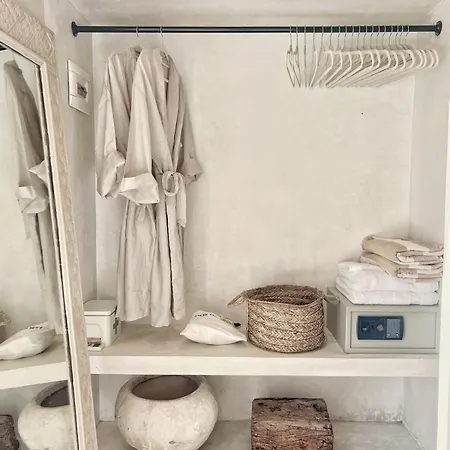 Oasis Heated Private Pool Daily Housekeeping Prime Location