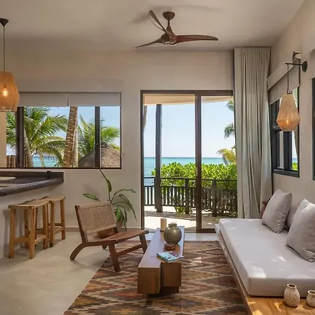 Holiday home 9br Mantaray Soliman Bay Beachfront *
