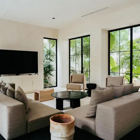 Casa Moderna Tulum