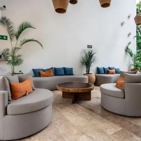 Stylish 1bd Retreat With Swim-up Pool Tulum