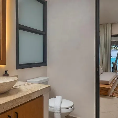 9br Mantaray Soliman Bay Beachfront Holiday home