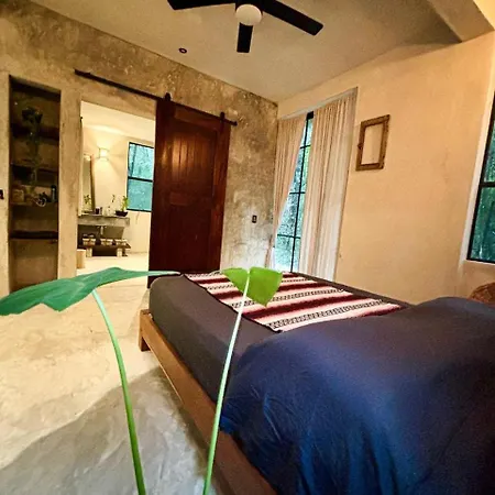 Beautiful House In The Heart Of The Jungle - Ya'axnik Apartment