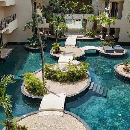 Boho Chic 2br With Swim-up Pool Near The Apartment *