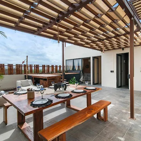 Apartamento Penthouse With Rooftop Plunge Pool - Distant Ocean *