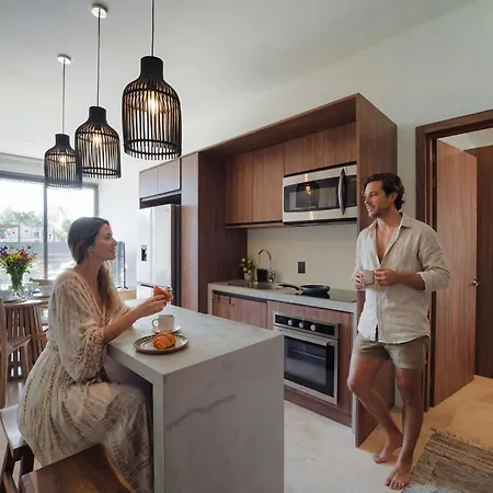 Modern 2br With Pool & Gym