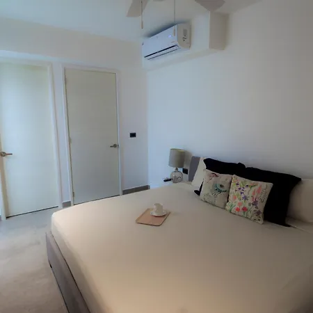 Penthouse With Private Jacuzzi In Tulum, 3 Bedrooms *