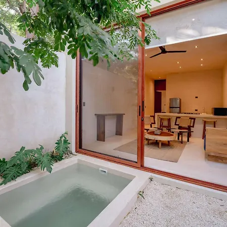 Apartment Stylish 1br Retreat In Holistika With Private Pool