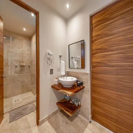 Apartment Luxury 2bd In W 2 Pools Gym *