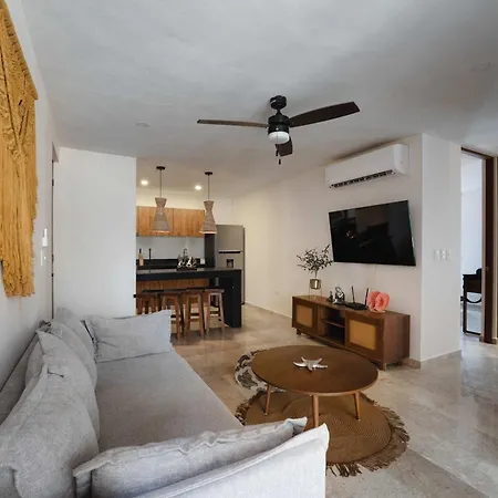 Modern 2br - Jacuzzi Rooftop Pool & Gym Tulum