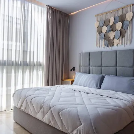 2 Bdr Penthouse, Private Pool, Rooftop And Gym
