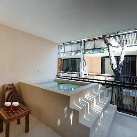 Modern 2br - Jacuzzi Rooftop Pool & Gym Apartment Tulum